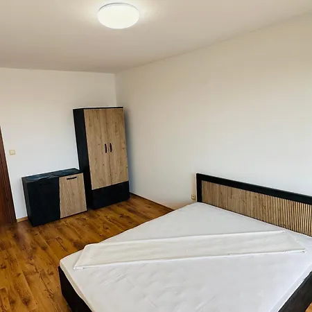 Апартаменти Royal Palm 173 One Bedroom *