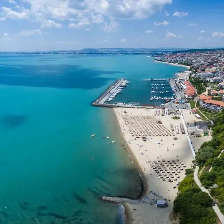Royal Palm 173 One Bedroom Светий Влас
