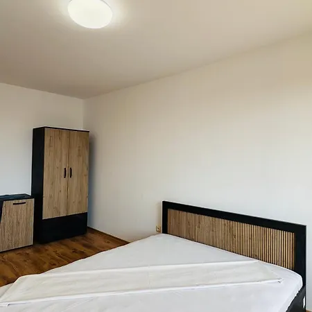 Royal Palm 173 One Bedroom Апартаменти Светий Влас