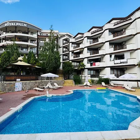 Royal Palm 173 One Bedroom Апартаменти